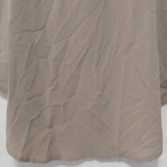 FLUO | small | Sleeveless High-Low Collared Blouse | Made In USA - Picture 13 of 15